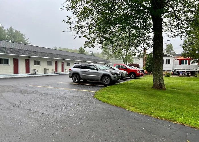 Rodeway Inn & Suites Brunswick Near Hwy 1